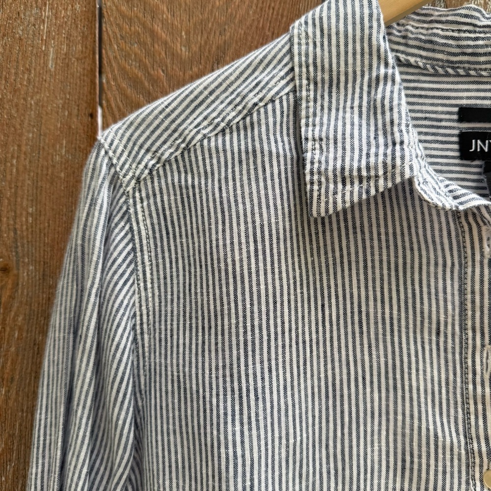 JONES NEW YORK Women’s Blue White Striped Pull Over Linen Shirt Size Large - Picture 3 of 9